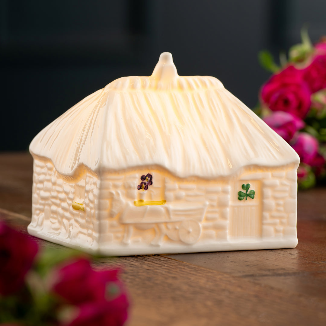 Belleek Classic Irish Thatched Cottage LED - Edition Piece 2025