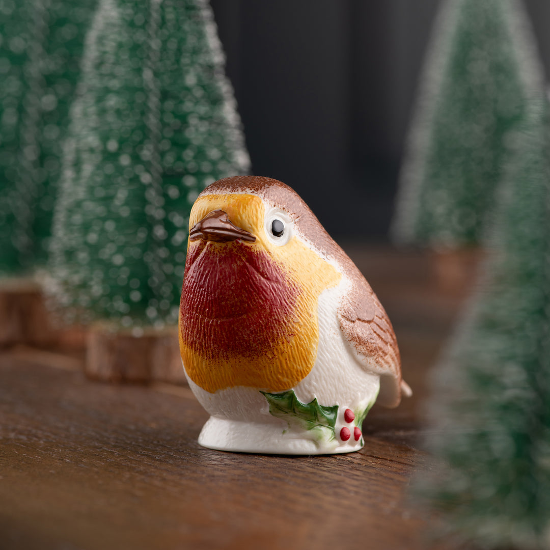 Belleek Classic Robin Ornament