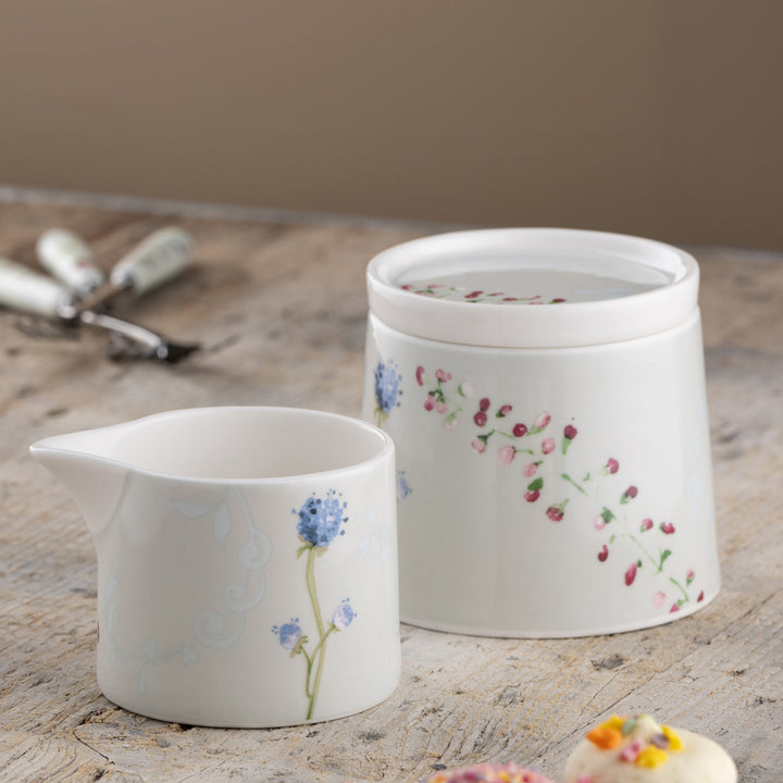 Aynsley Camille Pale Jade Sugar & Creamer