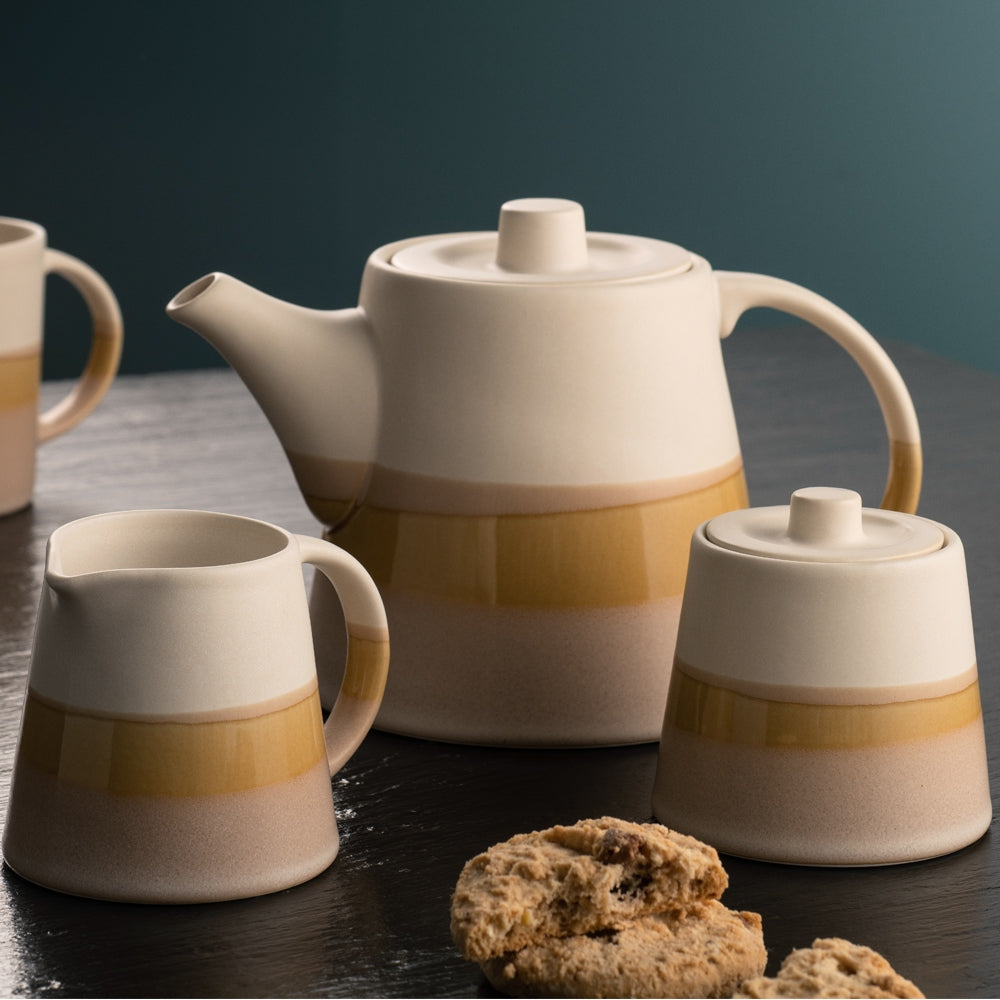 Belleek-Living-Saffron-Teapot,-Sugar-&-Cream-Set