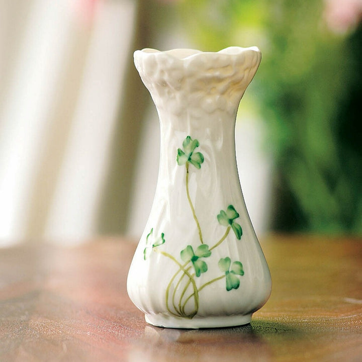 Belleek-Classic-Daisy-Toy-Spill-Vase