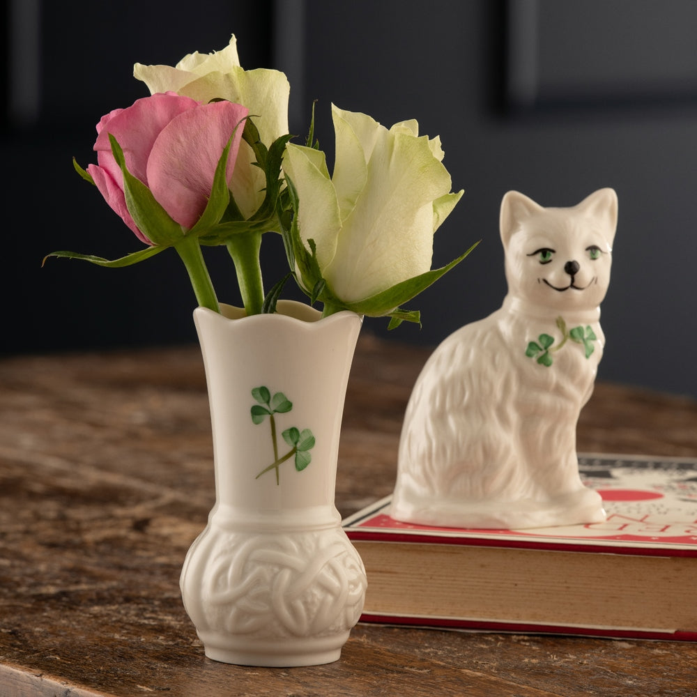 Belleek-Classic-Quizzical-Cat