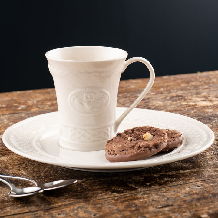 Belleek Classic Claddagh Mug & Tray Set