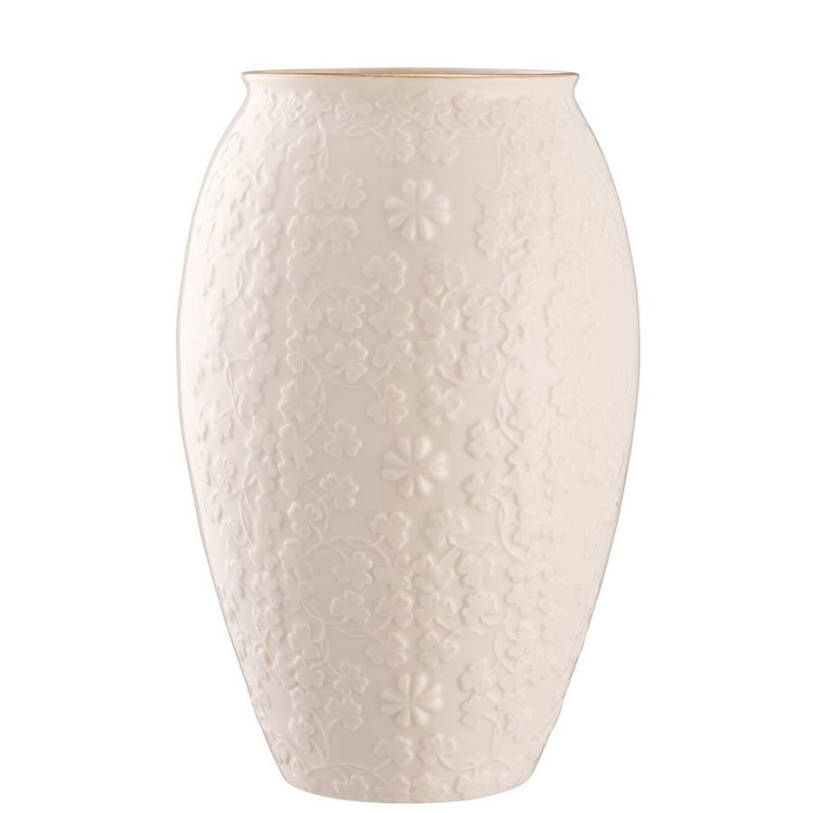 Belleek-Classic-Field-of-Shamrocks-Vase