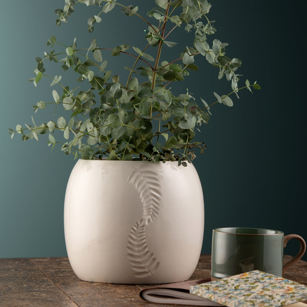Belleek-Living-Fern-Vase