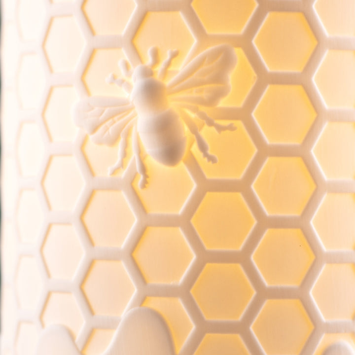 Belleek Living Honey Hive Luminaire