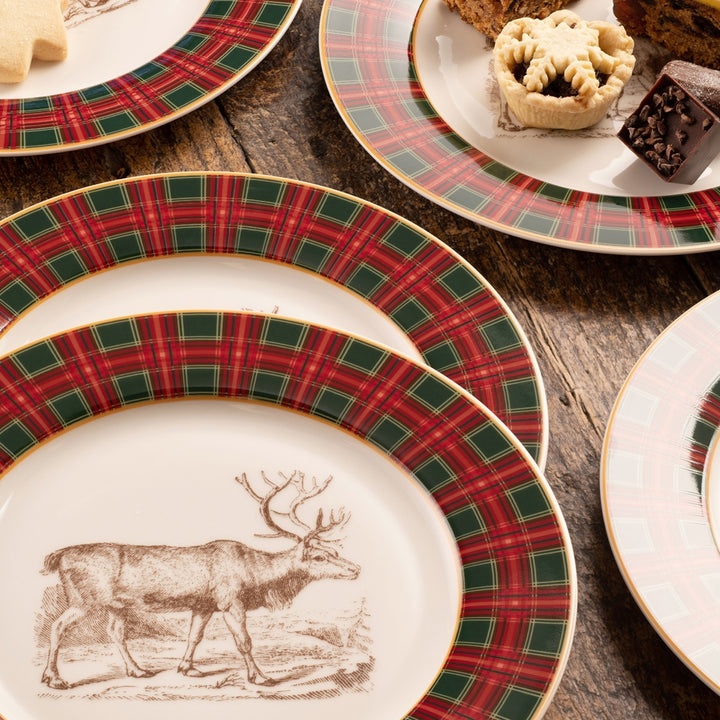Aynsley Tartan Reindeer Tea/Dessert Plates Set of 6